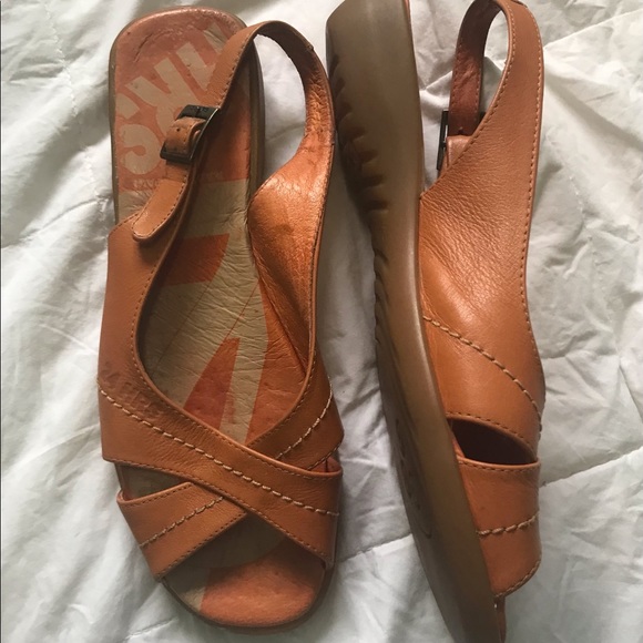 Comfortable orange leather Sandals - Picture 4 of 6